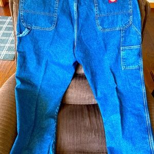 Dickies carpenter blue jeans size 42x30 like new condition
